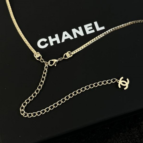 2025SS CHANEL シャネル 先シーズンに引き続き新品 ネックレス 2025SS CHANEL シャネル 先シーズンに引き続き新品 ネックレス