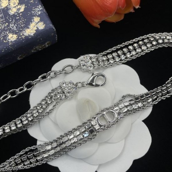 2025SS DIOR ディオール 昨年も人気のアイテム新品 ネックレス 2025SS DIOR ディオール 昨年も人気のアイテム新品 ネックレス