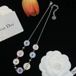 2025SS DIOR ディオール 最新シーズンがやってきた ネックレス
