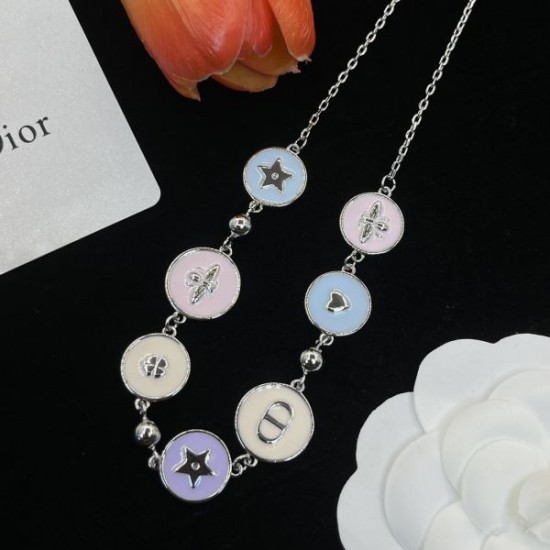 2025SS DIOR ディオール 最新シーズンがやってきた ネックレス 2025SS DIOR ディオール 最新シーズンがやってきた ネックレス