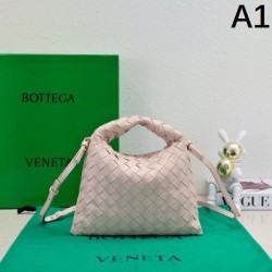 2025SS トートバッグ BOTTEGA VENETA ボッテガヴェネタ 注目度が高い