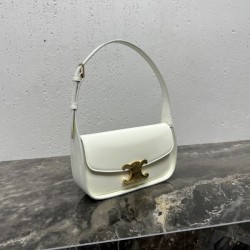 2025SS トートバッグ CELINE セリーヌ 素敵なコーデは大注目