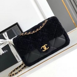 2025SS ショルダーバッグ CHANEL シャネル 人カジュアルスタイル