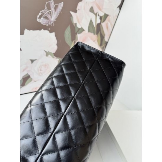 2025SS トートバッグ CHANEL シャネル 今シーズンは特に人気 2025SS トートバッグ CHANEL シャネル 今シーズンは特に人気