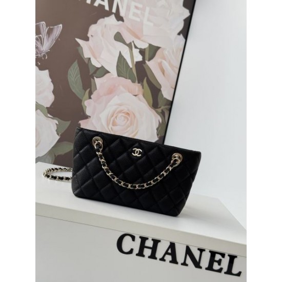 2025SS トートバッグ CHANEL シャネル 毎シーズン人気が高い 2025SS トートバッグ CHANEL シャネル 毎シーズン人気が高い