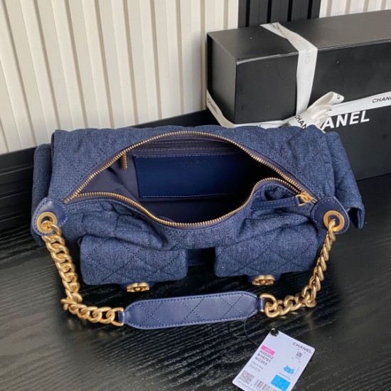 2025SS トートバッグ CHANEL シャネル 上級者すぎる着こなし 2025SS トートバッグ CHANEL シャネル 上級者すぎる着こなし