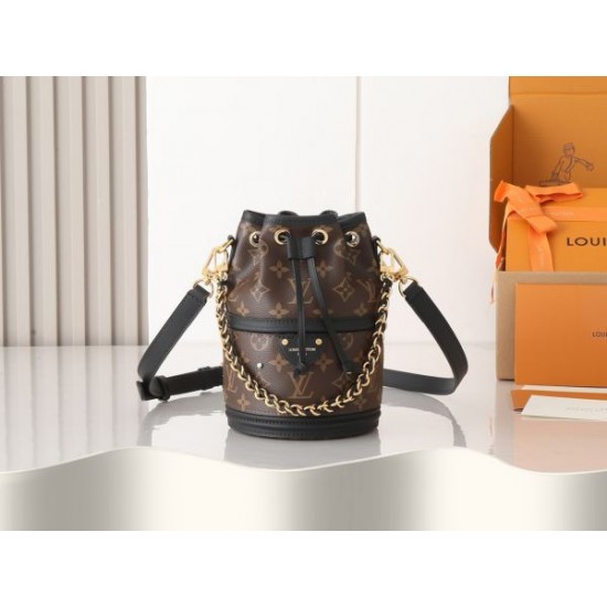 2025SS トートバッグ LOUIS VUITTON ルイヴィトン 抜群な通気性 2025SS トートバッグ LOUIS VUITTON ルイヴィトン 抜群な通気性