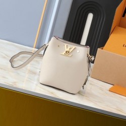 2025SS トートバッグ LOUIS VUITTON ルイヴィトン 魅力的な美品