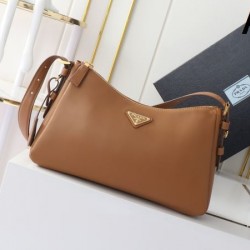 2025SS ショルダーバッグ PRADA プラダ 新作いきなり値下げ！