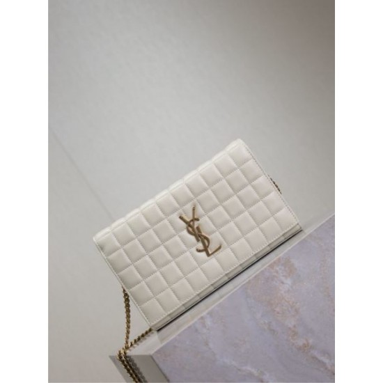 2025SS ショルダーバッグ YSL イヴ サンローラン 今季トレンド 2025SS ショルダーバッグ YSL イヴ サンローラン 今季トレンド