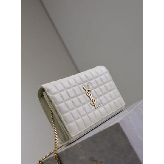 2025SS ショルダーバッグ YSL イヴ サンローラン 今季トレンド 2025SS ショルダーバッグ YSL イヴ サンローラン 今季トレンド