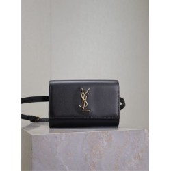 2025SS ウエストバッグ YSL イヴ サンローラン おすすめコーディ