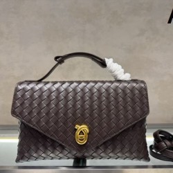2025SS トートバッグ BOTTEGA VENETA ボッテガヴェネタ 色にも流行り