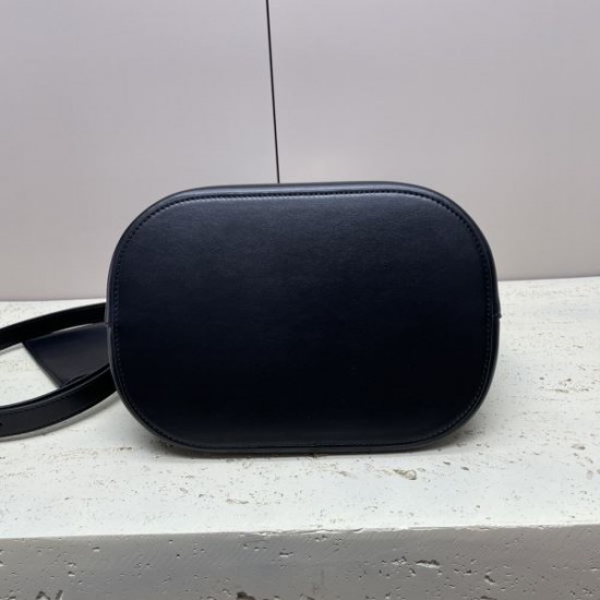 2025SS トートバッグ CELINE セリーヌ 海外のファッション新品 2025SS トートバッグ CELINE セリーヌ 海外のファッション新品