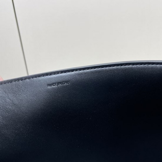 2025SS トートバッグ CELINE セリーヌ 海外のファッション新品 2025SS トートバッグ CELINE セリーヌ 海外のファッション新品