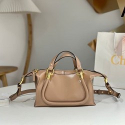2025SS トートバッグ CHLOE クロエ 遊び心が溢れるアイテム