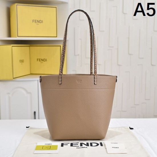 2025SS トートバッグ FENDI フェンデイ 一番注目されている商品 2025SS トートバッグ FENDI フェンデイ 一番注目されている商品