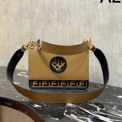 2025SS トートバッグ FENDI フェンデイ ファッション感度の高い