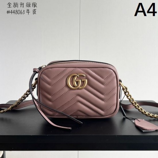 2025SS ショルダーバッグ GUCCI グッチ これからの季節、大活躍 2025SS ショルダーバッグ GUCCI グッチ これからの季節、大活躍