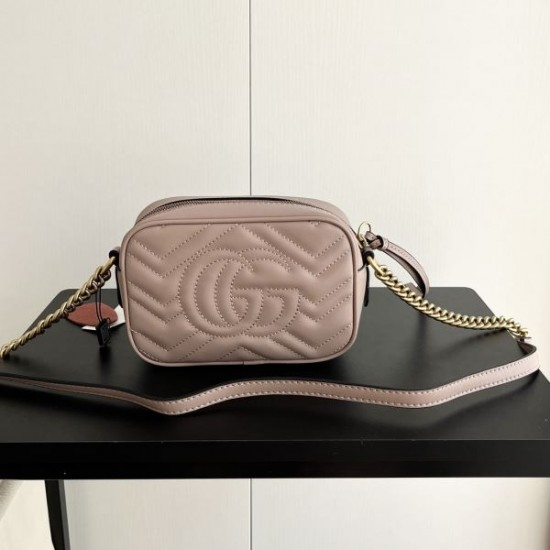 2025SS ショルダーバッグ GUCCI グッチ これからの季節、大活躍 2025SS ショルダーバッグ GUCCI グッチ これからの季節、大活躍