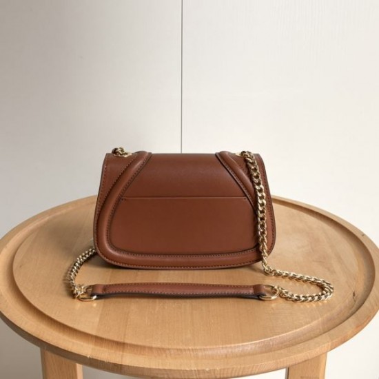 2025SS ショルダーバッグ GUCCI グッチ トレンドを追求した新作 2025SS ショルダーバッグ GUCCI グッチ トレンドを追求した新作