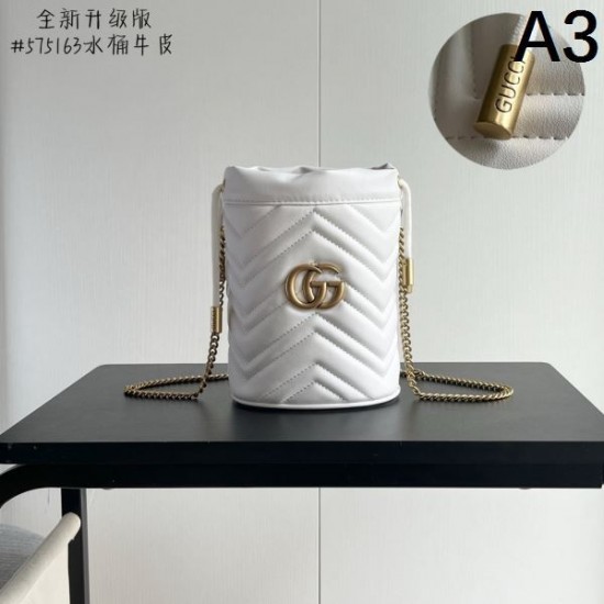2025SS ショルダーバッグ GUCCI グッチ ファッションに新しい色 2025SS ショルダーバッグ GUCCI グッチ ファッションに新しい色