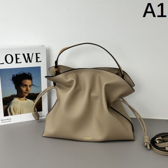 2025SS トートバッグ LOEWE ロエベ 新作限定華やかキュート 2025SS トートバッグ LOEWE ロエベ 新作限定華やかキュート