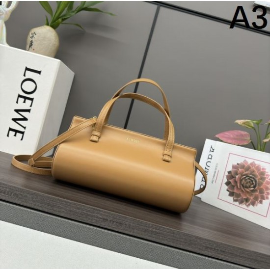 2025SS トートバッグ LOEWE ロエベ トレンドコーデが楽しめ 2025SS トートバッグ LOEWE ロエベ トレンドコーデが楽しめ