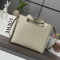 2025SS トートバッグ LOEWE ロエベ 個性的な印象に仕上がり