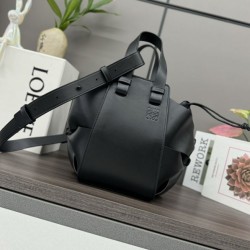 2025SS トートバッグ LOEWE ロエベ すっきりしたシルエット