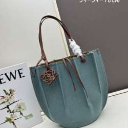 2025SS トートバッグ LOEWE ロエベ 最新の注目ファッション