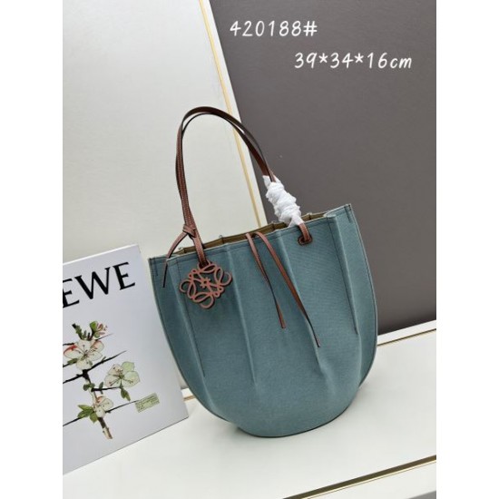 2025SS トートバッグ LOEWE ロエベ 最新の注目ファッション 2025SS トートバッグ LOEWE ロエベ 最新の注目ファッション