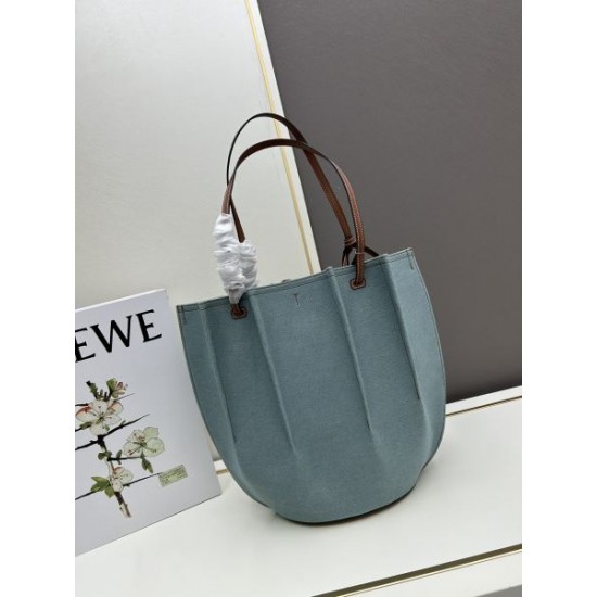 2025SS トートバッグ LOEWE ロエベ 最新の注目ファッション 2025SS トートバッグ LOEWE ロエベ 最新の注目ファッション