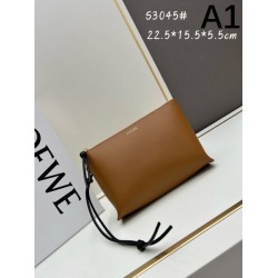 2025SS クラッチバッグ LOEWE ロエベ 海外の顧客限定先行セール
