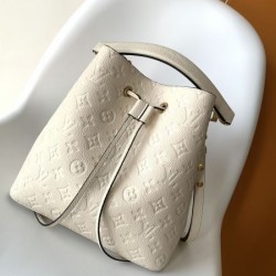2025SS トートバッグ LOUIS VUITTON ルイヴィトン 目玉商品セール