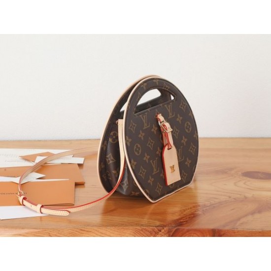 2025SS トートバッグ LOUIS VUITTON ルイヴィトン 品良くおしゃれ 2025SS トートバッグ LOUIS VUITTON ルイヴィトン 品良くおしゃれ