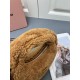 2025SS トートバッグ MIU MIU ミュウミュウ 芸能人着用商品 2025SS トートバッグ MIU MIU ミュウミュウ 芸能人着用商品
