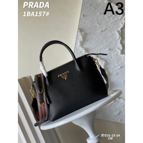 2025SS トートバッグ PRADA プラダ スタイリッシュな雰囲気 2025SS トートバッグ PRADA プラダ スタイリッシュな雰囲気