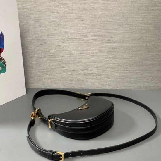 2025SS トートバッグ PRADA プラダ 日本でも大人気のモデル 2025SS トートバッグ PRADA プラダ 日本でも大人気のモデル