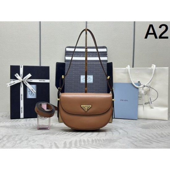 2025SS トートバッグ PRADA プラダ 今年も大活躍間違いなし 2025SS トートバッグ PRADA プラダ 今年も大活躍間違いなし