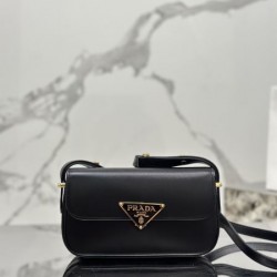 2025SS ショルダーバッグ PRADA プラダ 引き続き人気のアイテム