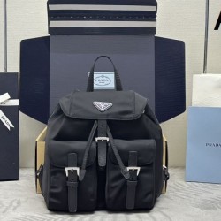 2025SS バックパック PRADA プラダ 目が離せない冬季新作