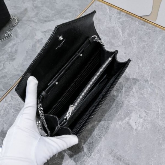 2025SS ショルダーバッグ YSL イヴ サンローラン 再入荷が嬉しい 2025SS ショルダーバッグ YSL イヴ サンローラン 再入荷が嬉しい