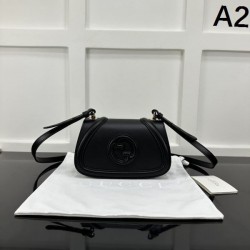 2025FW GUCCI グッチ ショルダーバッグ 今季注目のトレンドデザイン