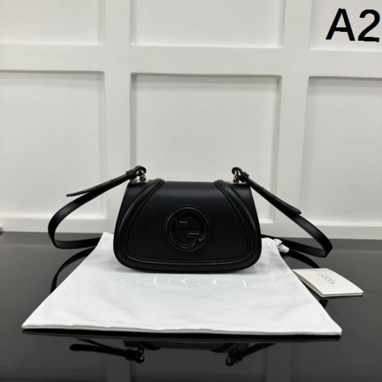 2025FW GUCCI グッチ ショルダーバッグ 今季注目のトレンドデザイン