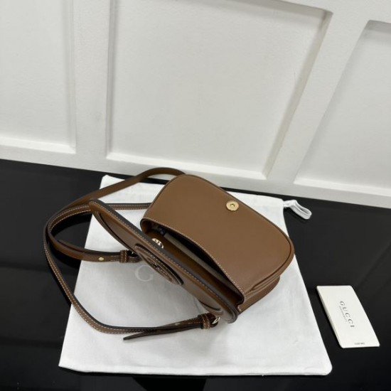 2025FW GUCCI グッチ ショルダーバッグ 今季注目のトレンドデザイン