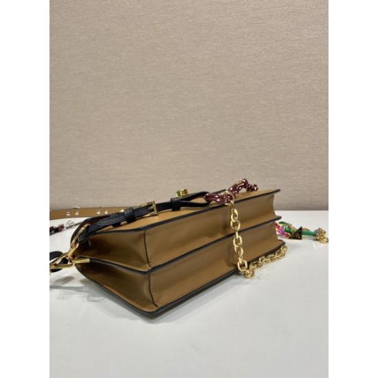 2025FW PRADA プラダ ショルダーバッグ デイリー使いに最適な上品レプリカ