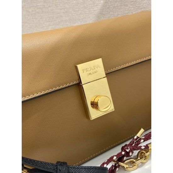 2025FW PRADA プラダ ショルダーバッグ デイリー使いに最適な上品レプリカ