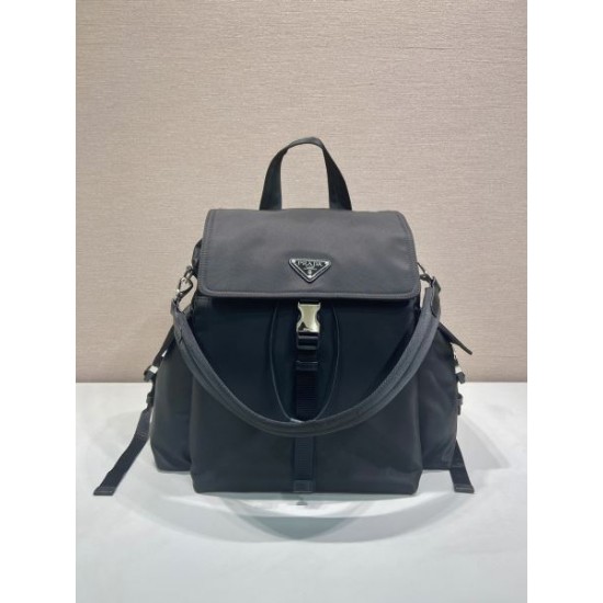 2025FW PRADA プラダ バックパック この秋目を引く洗練レプリカデザイン