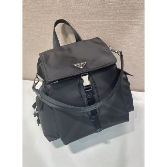 2025FW PRADA プラダ バックパック この秋目を引く洗練レプリカデザイン